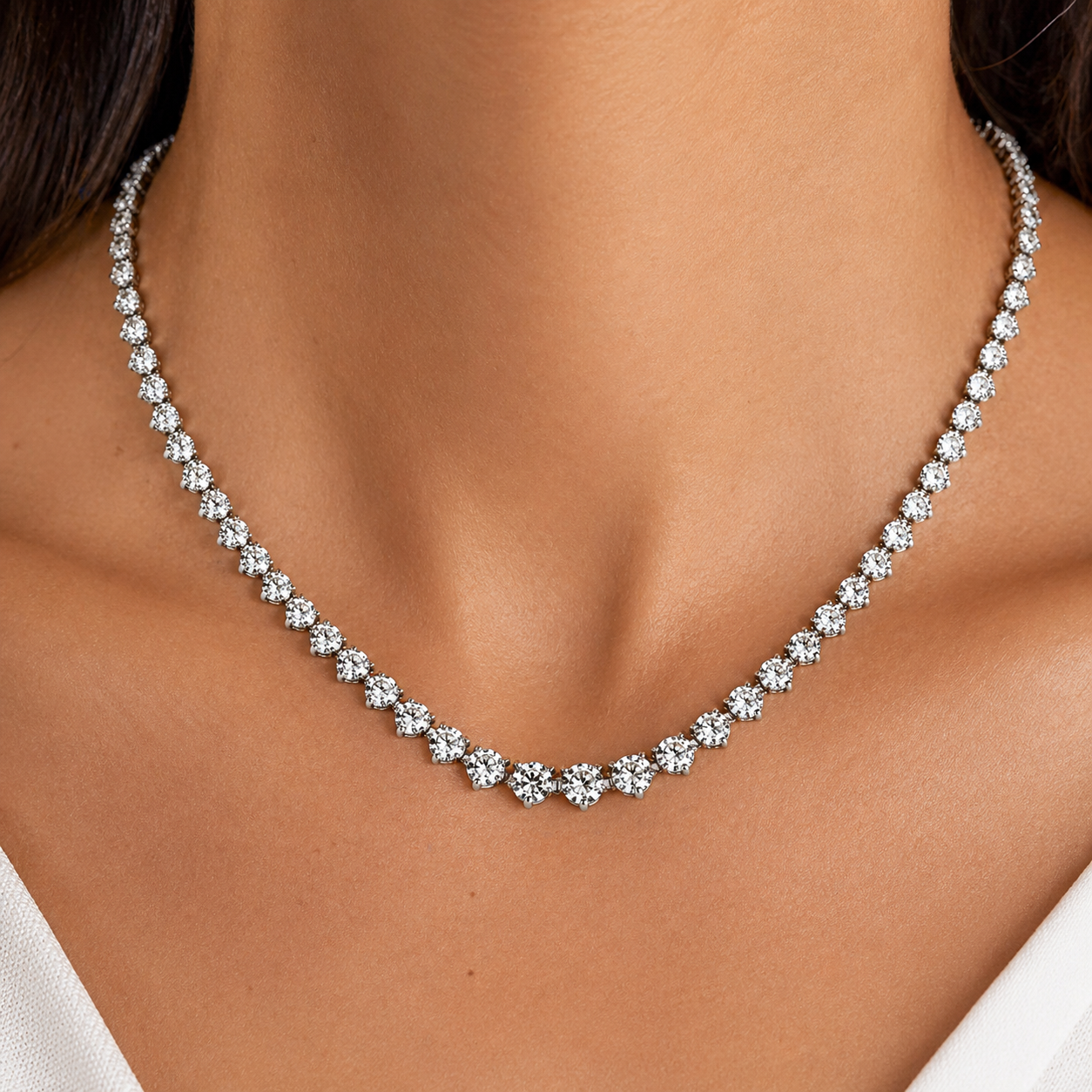 White Gold 12ctw Diamond Riviera Necklace