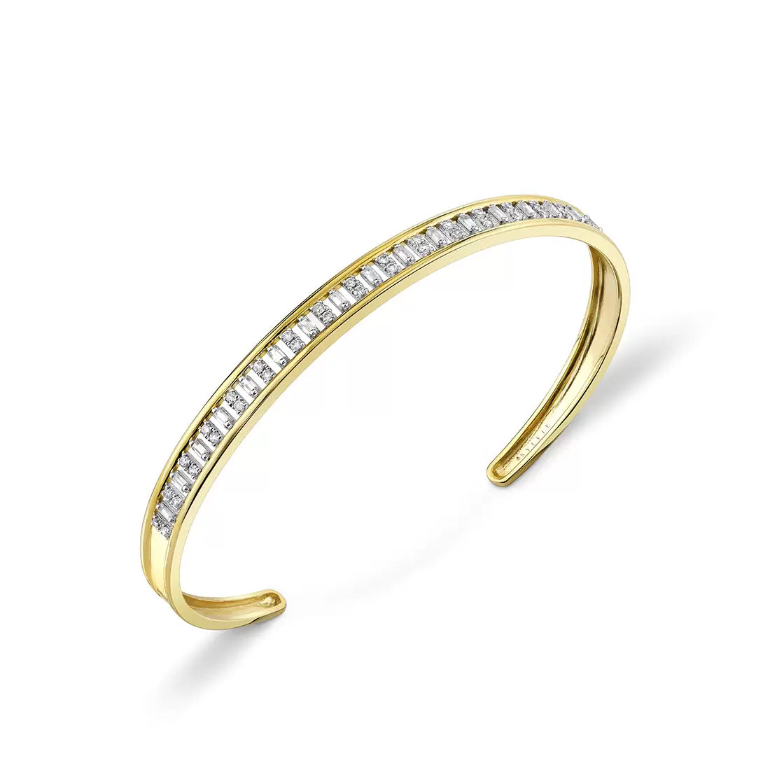 14K Éternelle Open Alternating Round and Baguette Diamond Bangle