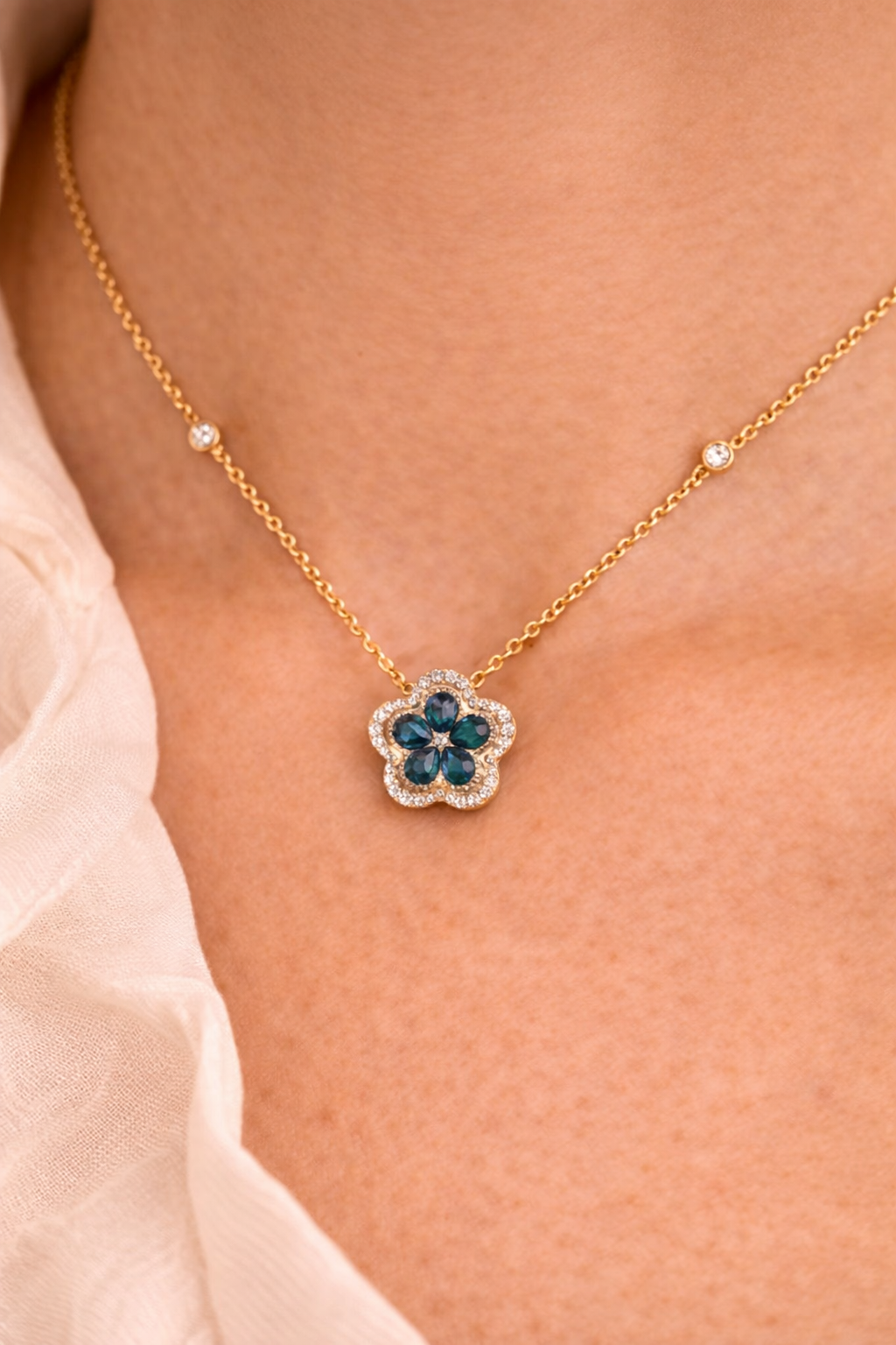 Yellow Gold Sapphire & Diamond Flower Pendant