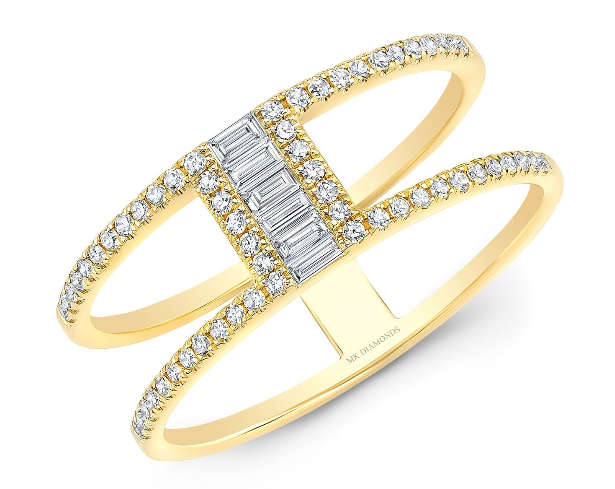 14K Yellow Gold Baguette And Round Diamond Fashion Ring (.27ctw)