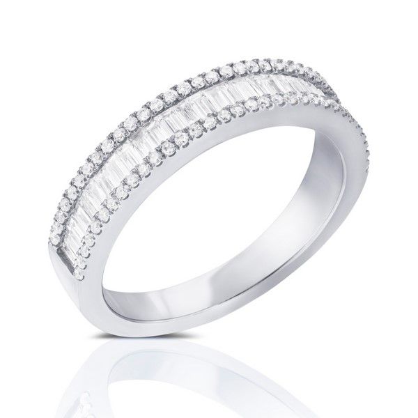 14K White Gold Baguette and Round Diamond Ring (.60ctw)
