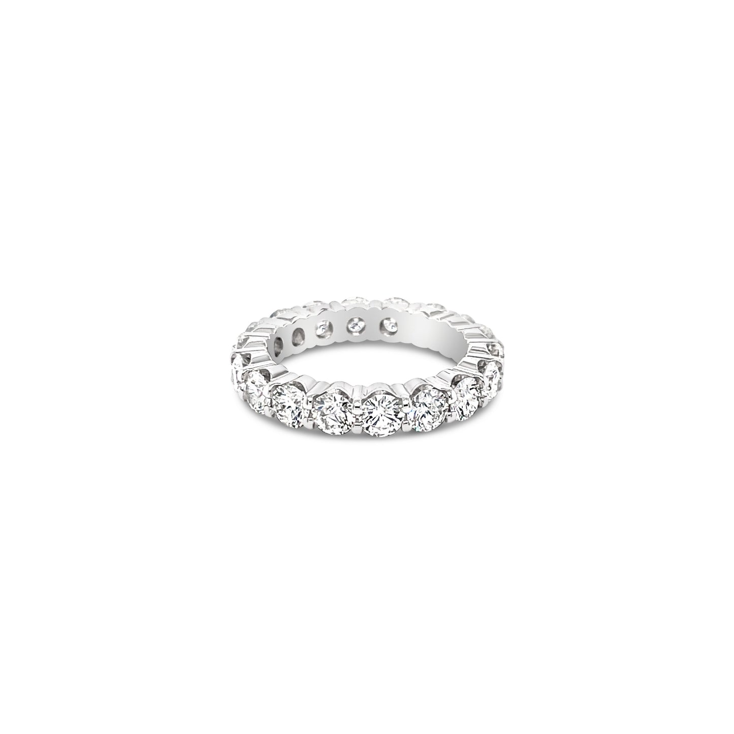 18K White Gold Eternity Ring With Round Brilliant Diamonds (3.34ctw)