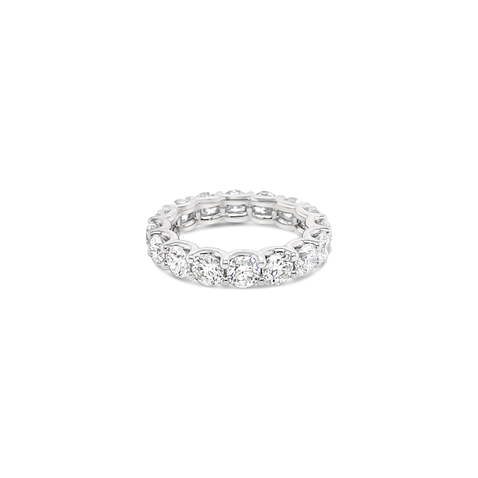 14K White Gold Eternity Ring With Round Brilliant Diamonds (4ctw)