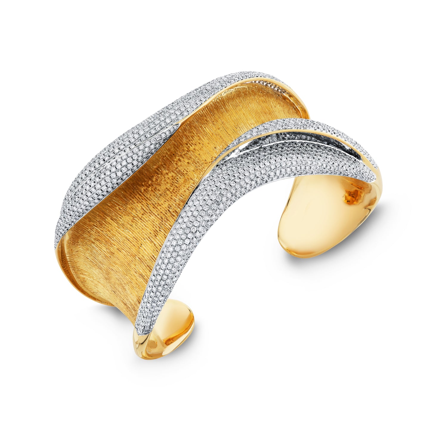 18K Yellow Gold And Diamond Freeform Bangle (5.43ctw)