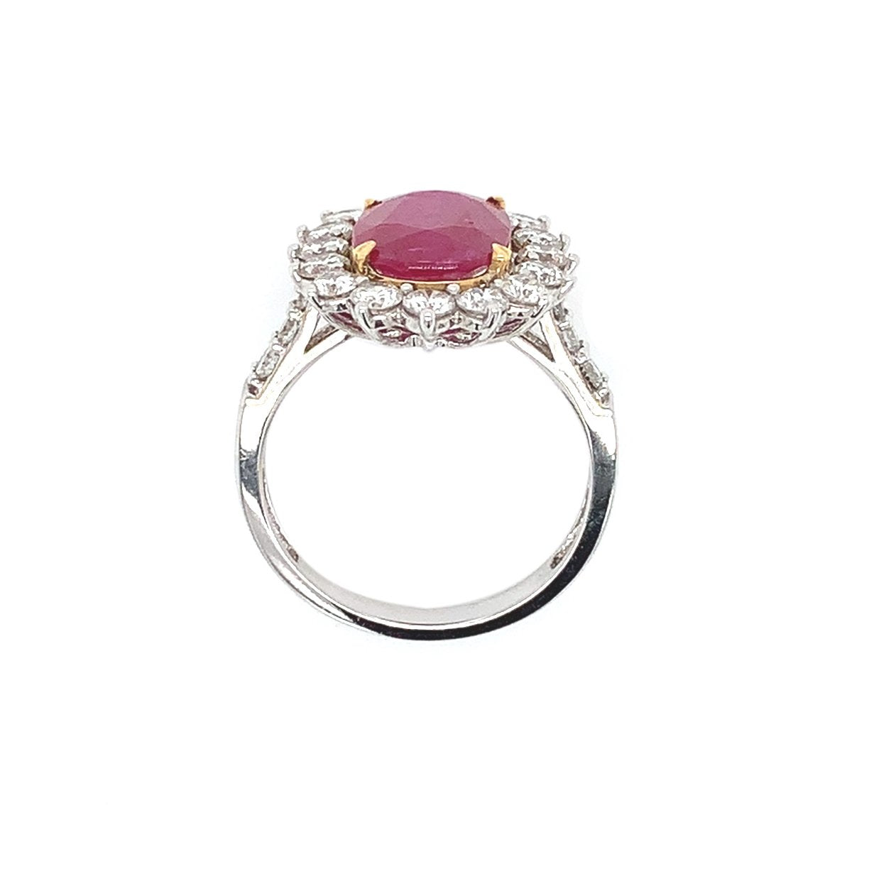 18K White Gold Oval Ruby And Diamond Ring (5.29ctw)