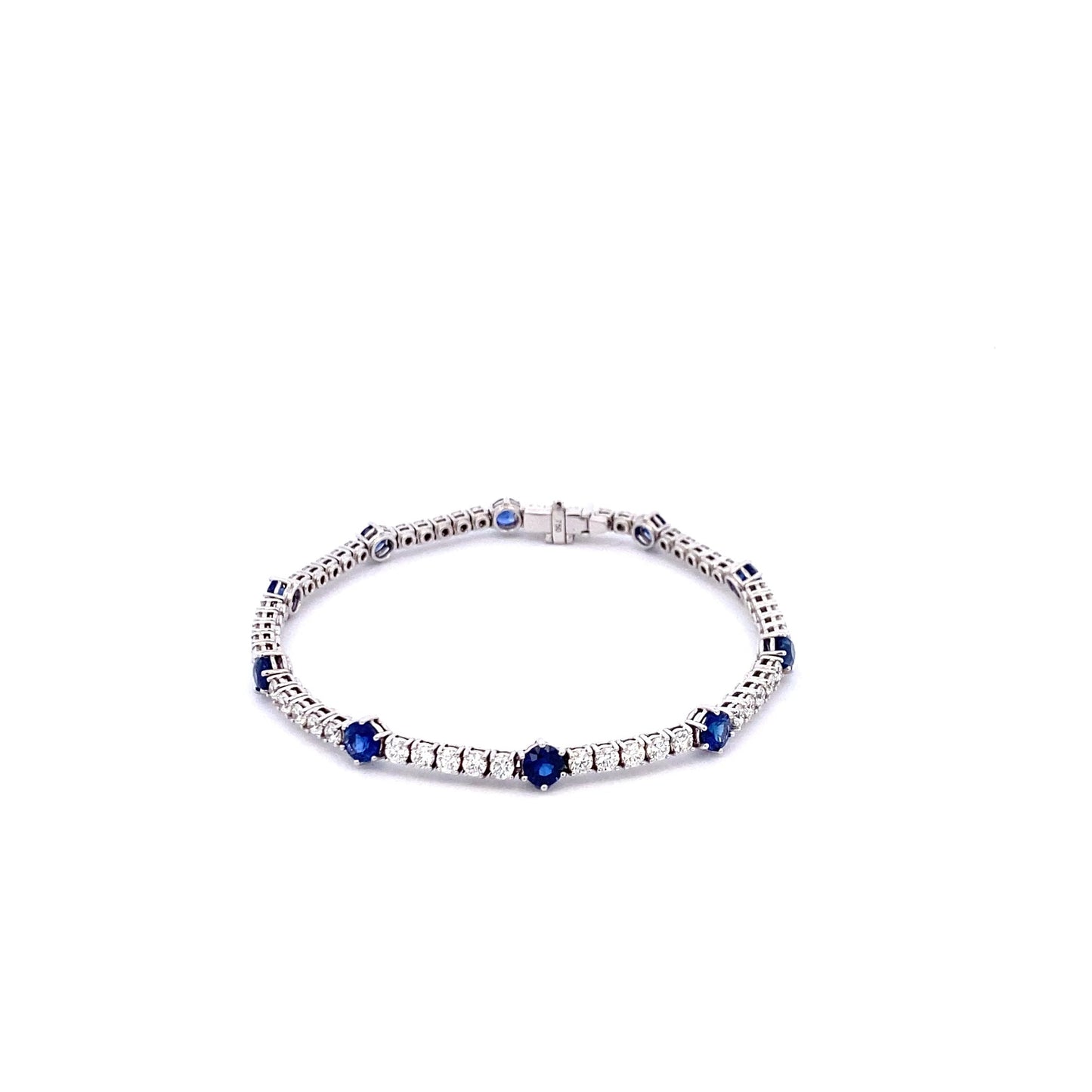 18K White Gold Ceylon Sapphire and Diamond Bracelet (5.87ctw)