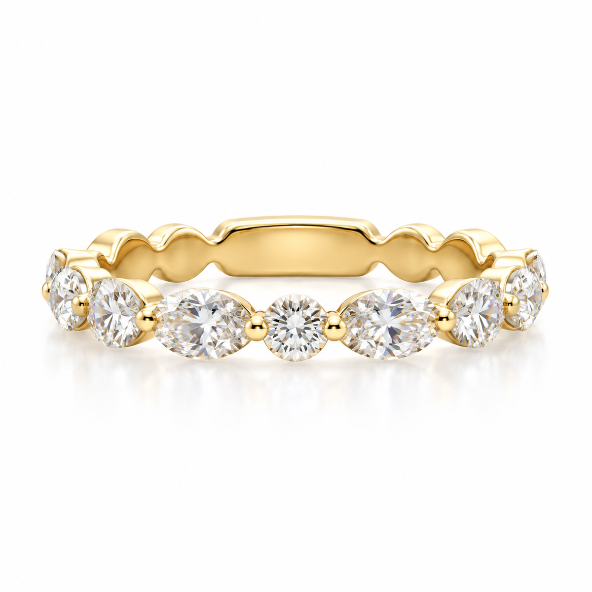 1.14ctw Alternating Oval & Round Diamond Wedding Band in 14K Yellow Gold