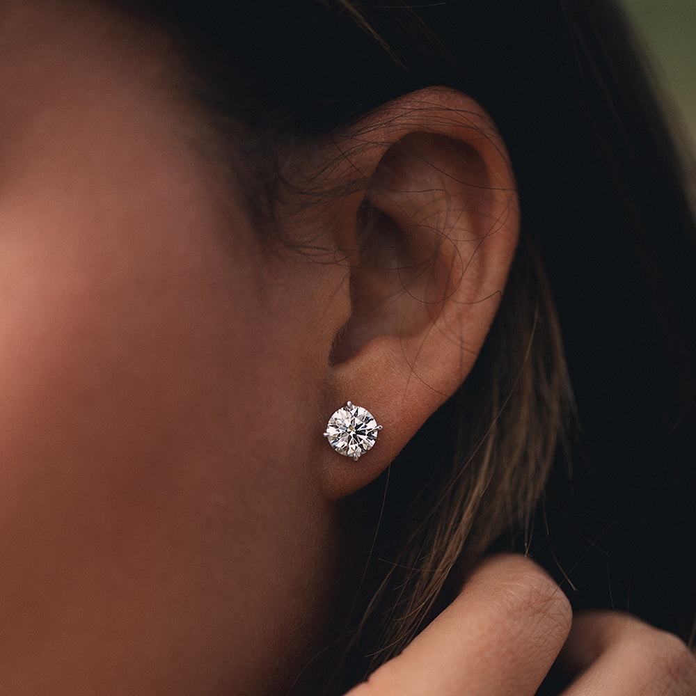 Clarity Diamond™ Signature GIA Certified Lab Grown Round Diamond Stud Earrings