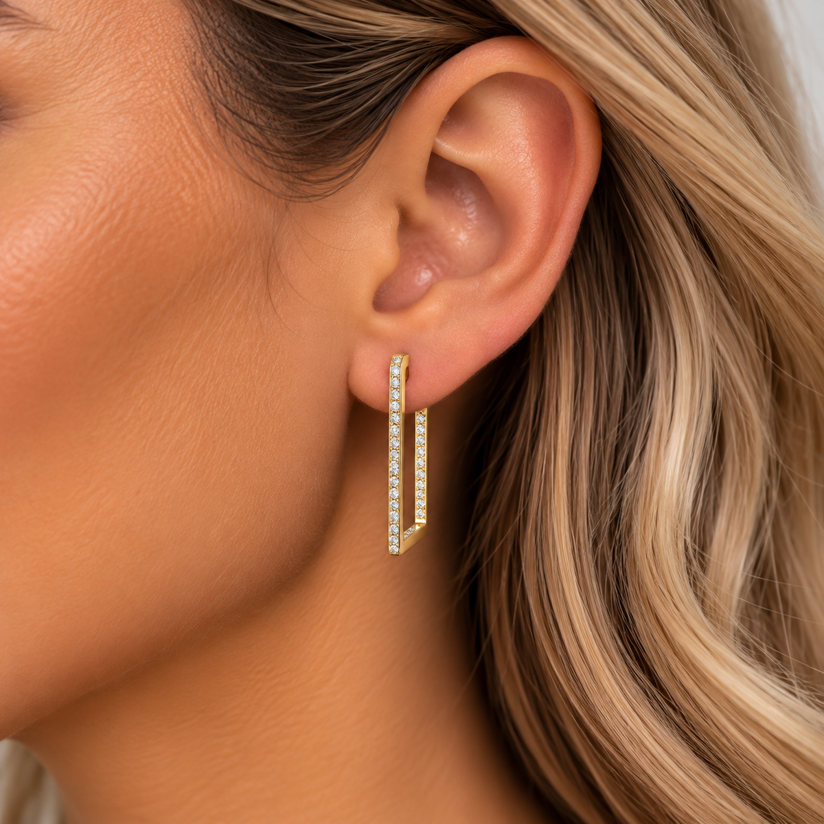 .29ctw Yellow Gold Diamond Square Hoop Earrings