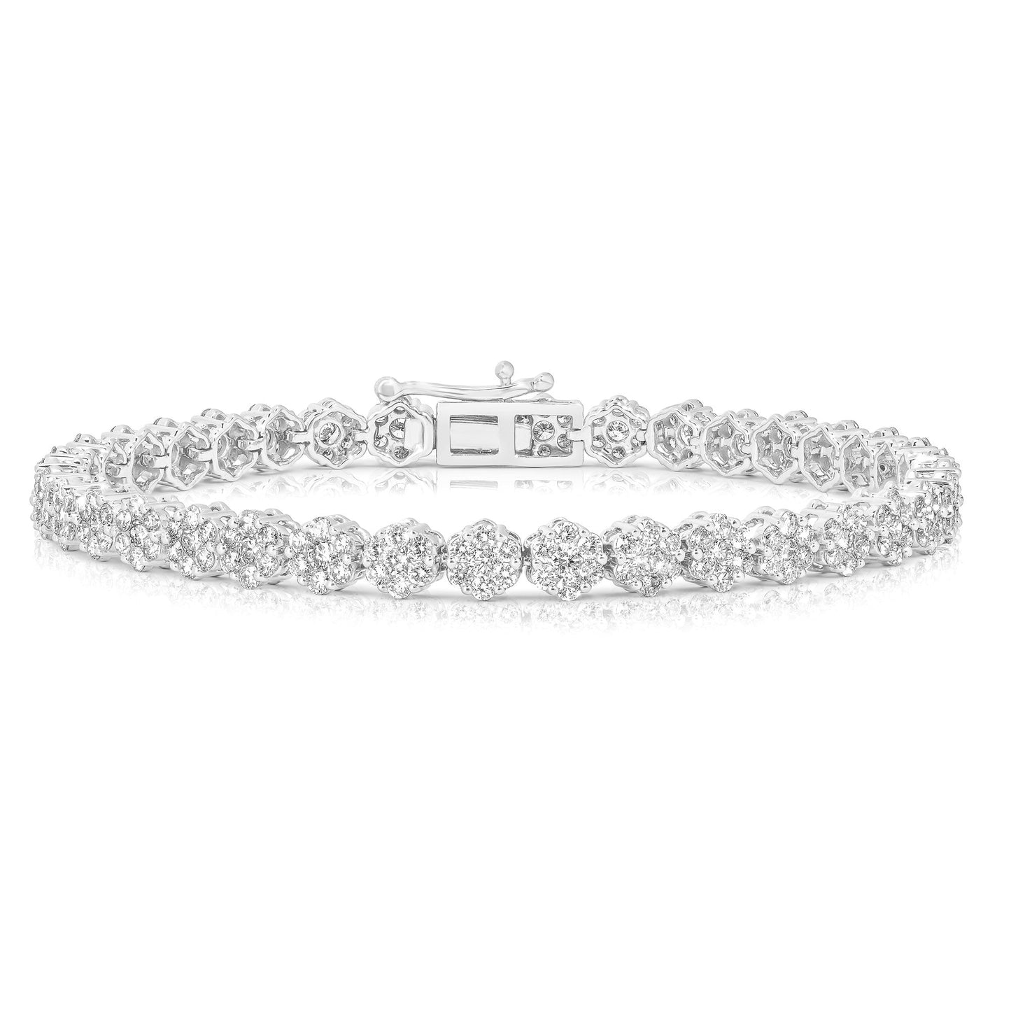 14K White Gold Cluster Flower Diamond Bracelet (5.02ctw)