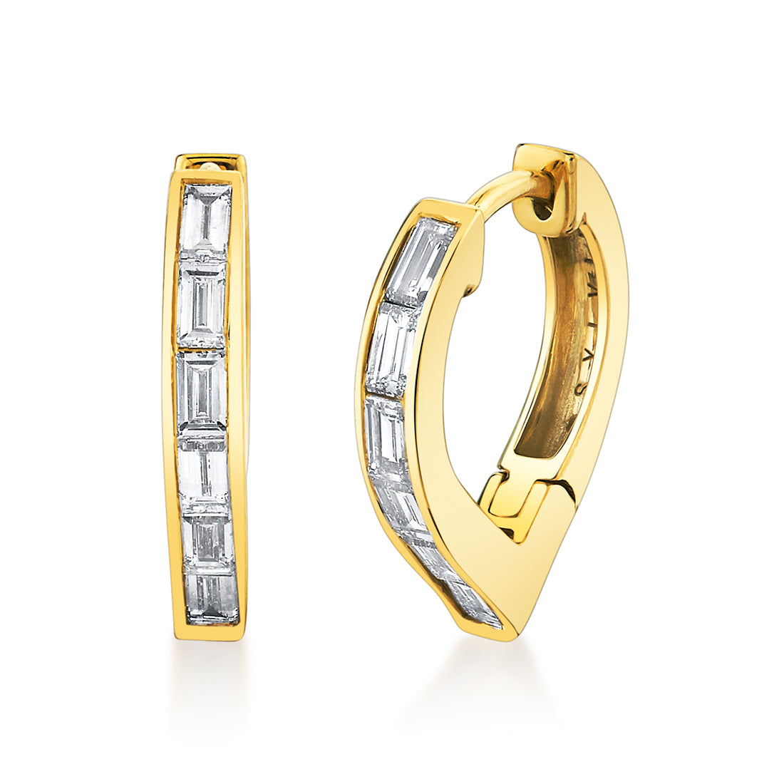 14K Shell Héritage Baguette Hoop Earrings