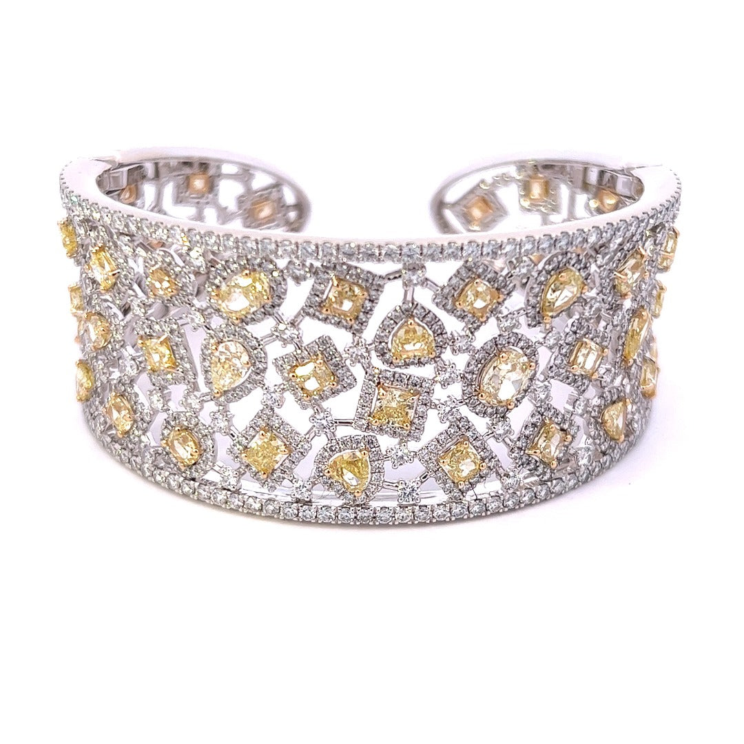 18K White Gold Fancy Yellow And White Diamond Cuff Bracelet (20.81ctw) 