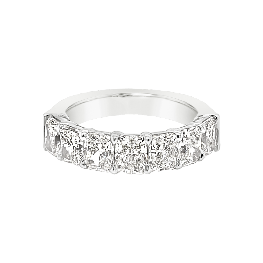 18K White Gold Radiant Cut Diamond Anniversary Ring (3.51ctw) 