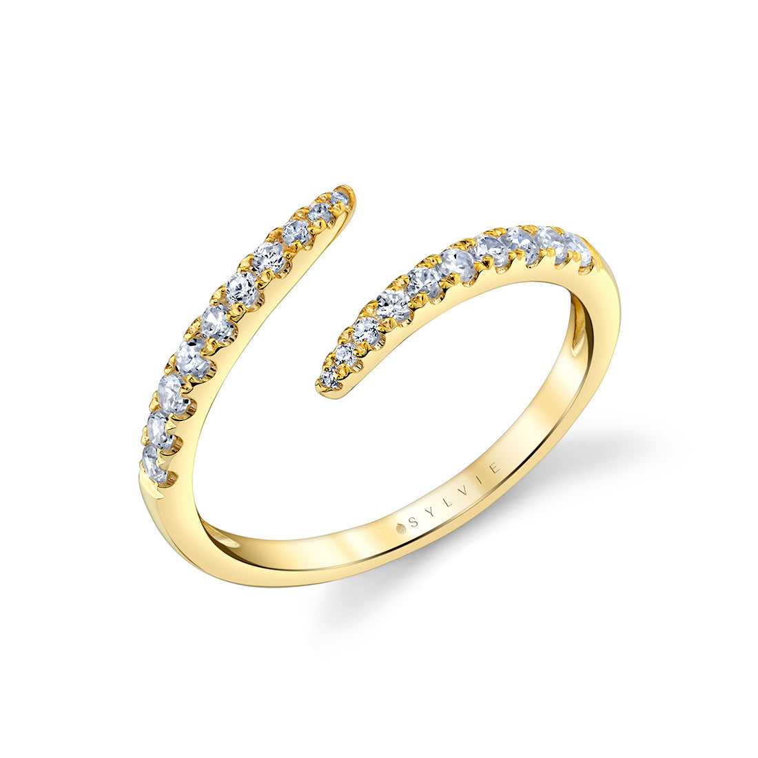 Éternelle Open Twist Diamond Ring