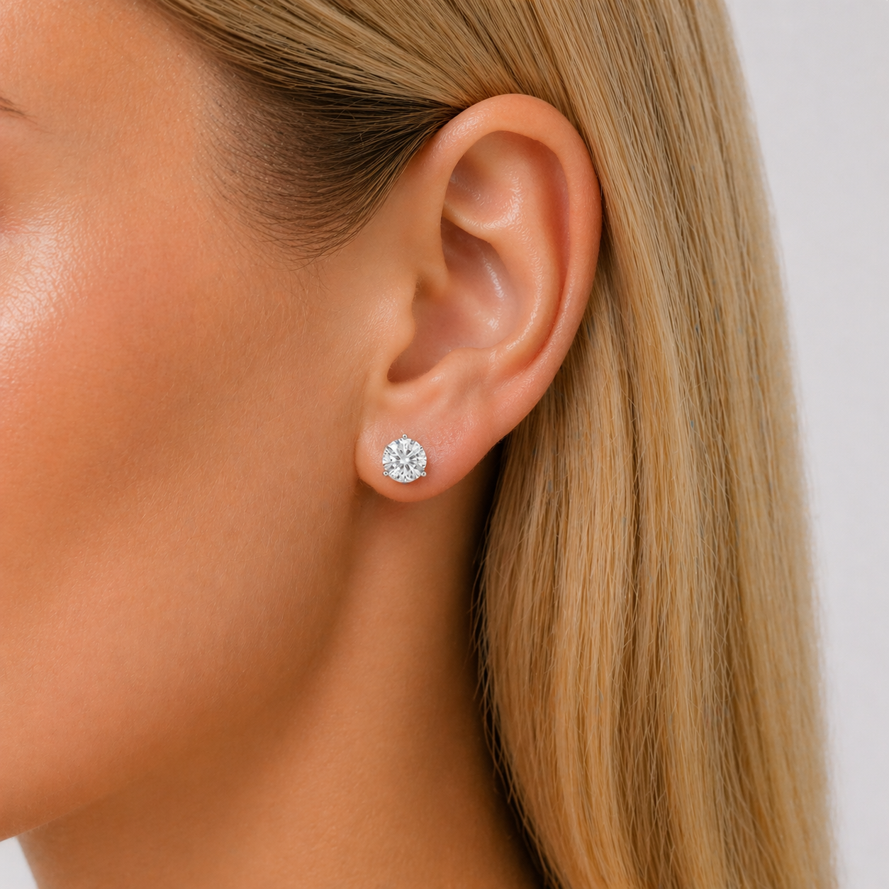 White Gold 4ctw Round Diamond Studs