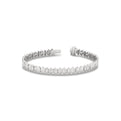 Shell Tip Spaced Bezel Baguette Diamond Bracelet