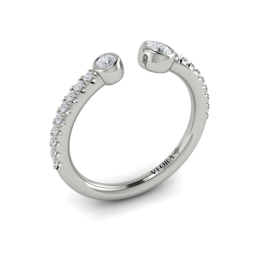 Graduating Diamond Open Ring