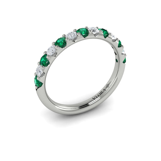 14K White Gold Emerald Cut Womens Wedding Band