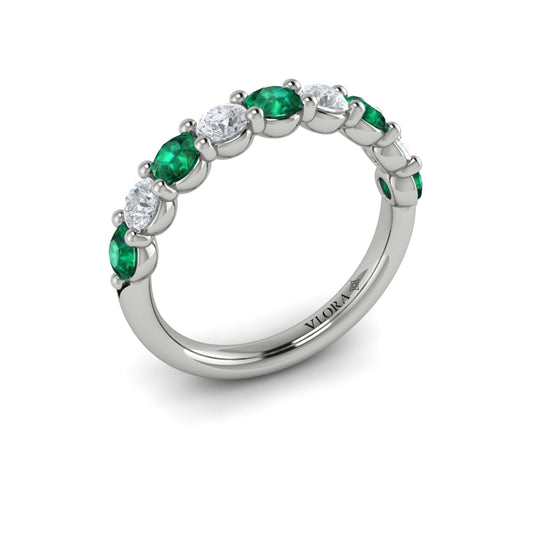 14K White Gold Emerald Cut Womens Wedding Band