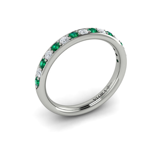 14K White Gold Emerald Cut Womens Wedding Band